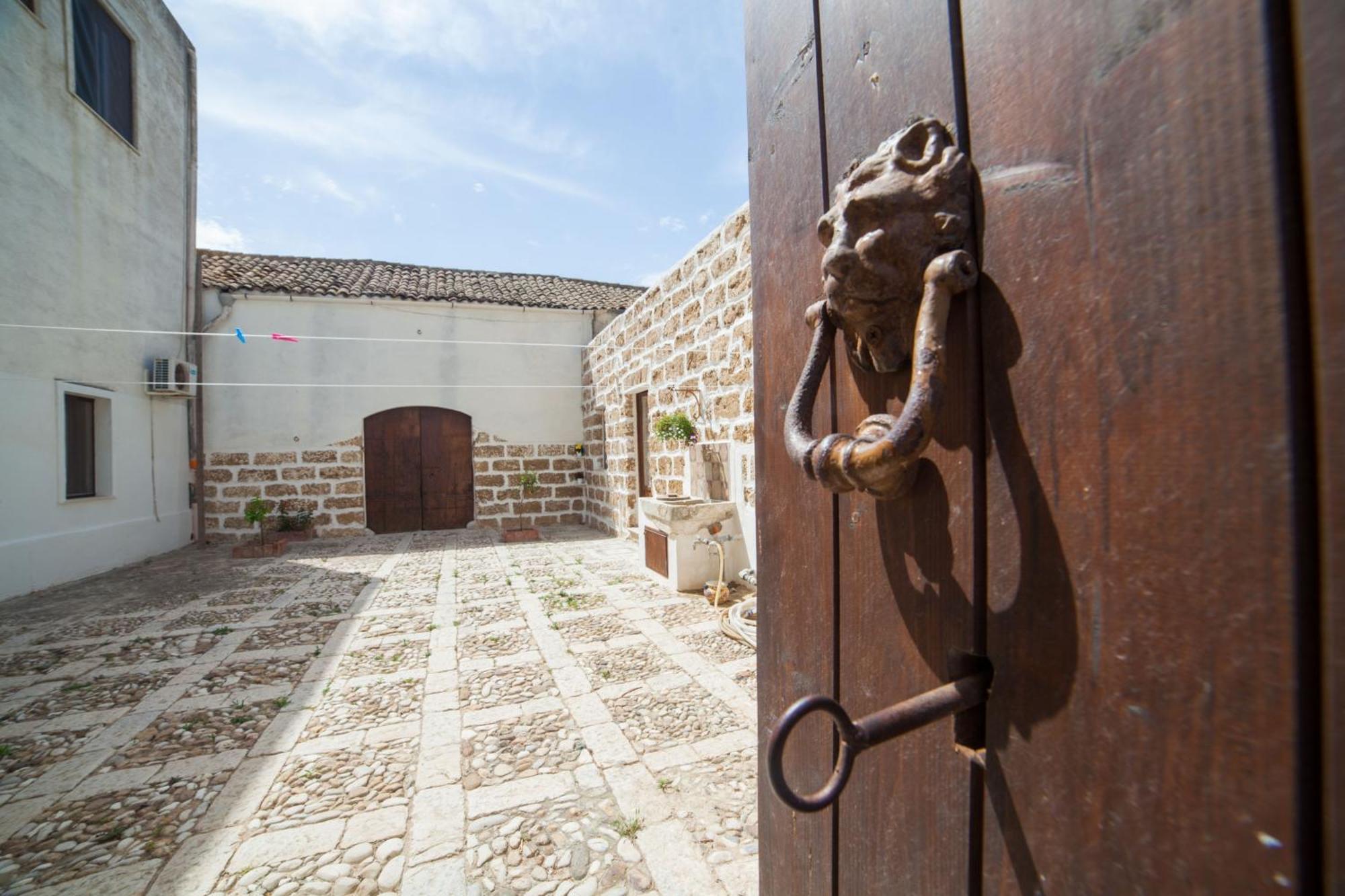 Villa Amodeo Paceco Exterior photo